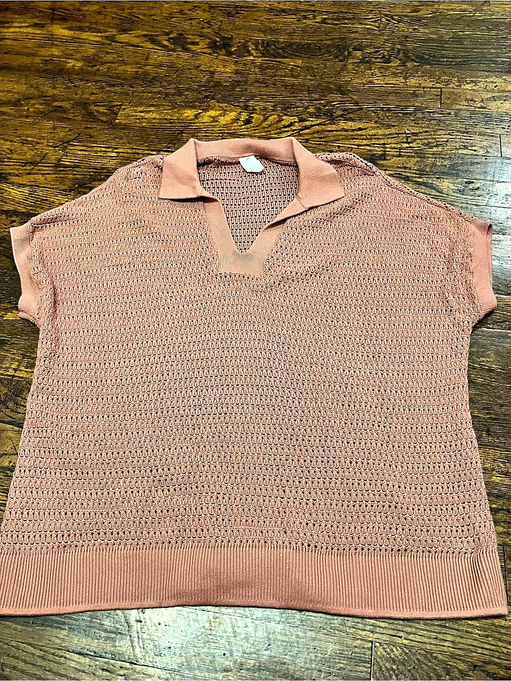 Livi Textured V-Neck Sweater in Pink Size Large